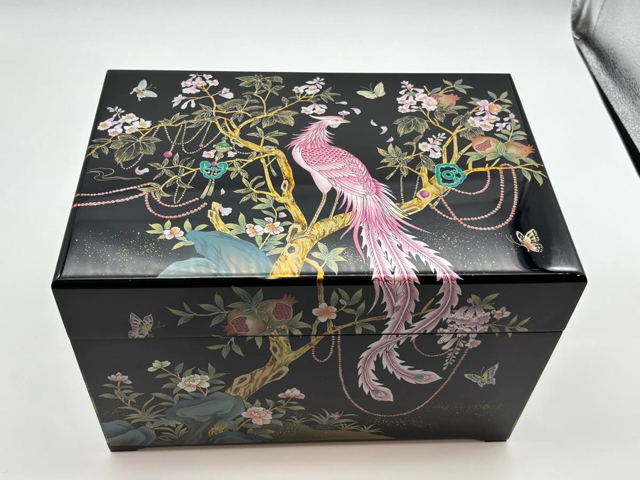 Phoenix at the Wutong Lacquer Urn — handcrafted Chinese lacquer cremation urn, Grace Collection, reference GC-002
