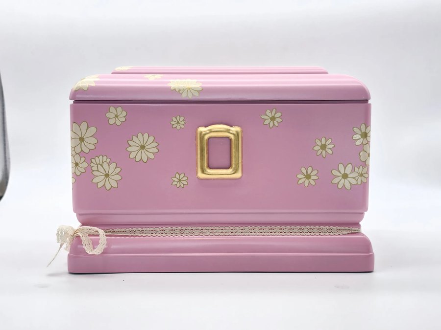 Floral Reverie Lacquer Urn — handcrafted Chinese lacquer cremation urn, Grace Collection, reference GC-003