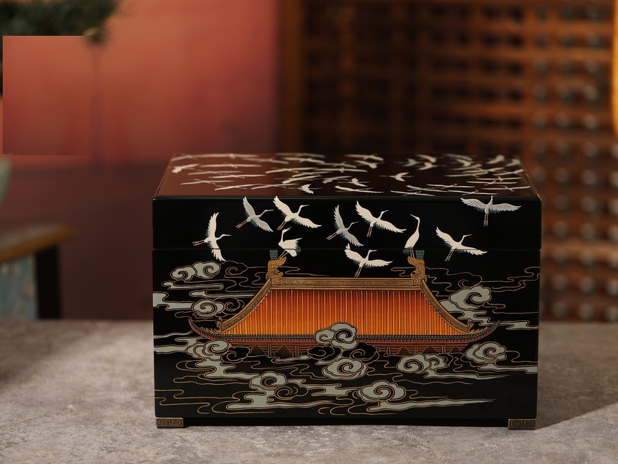 Cranes over the Golden Hall Lacquer Urn — handcrafted Chinese lacquer cremation urn, Obsidian Collection, reference OC-003